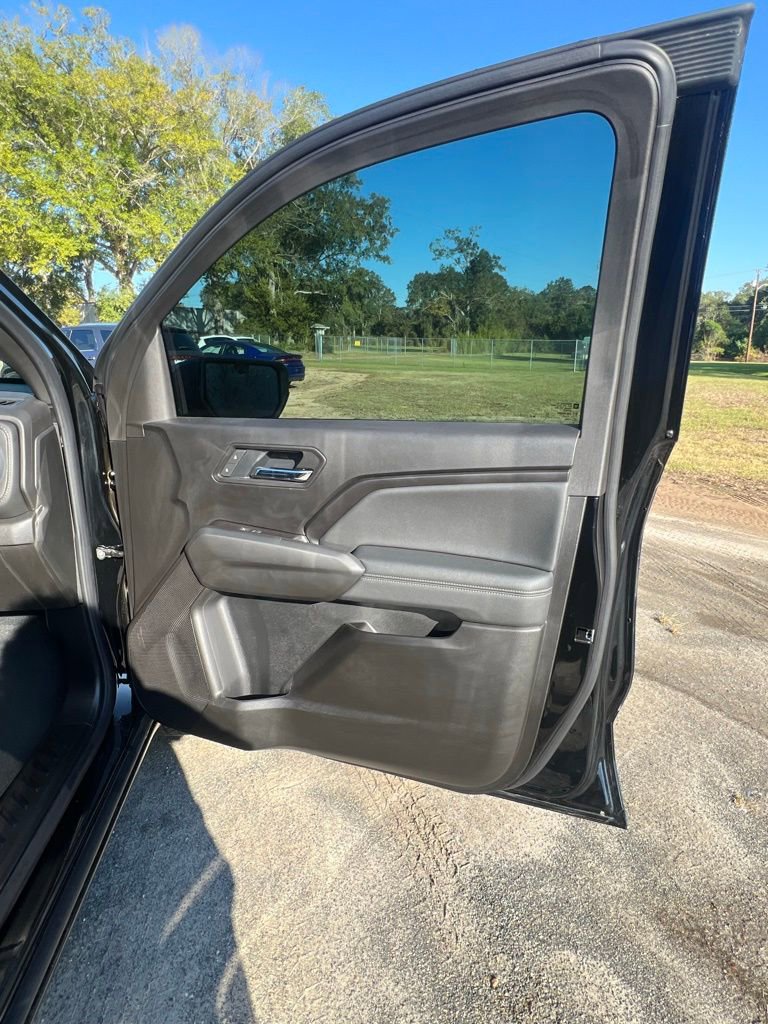 New 2025 Chevrolet Colorado LT w/ LT Convenience Package image 18