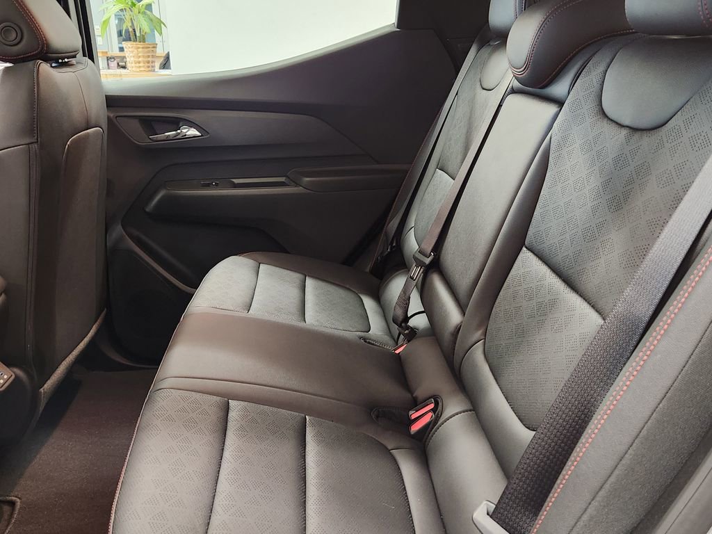 New 2027 Chevrolet Bolt RS w/ Technology Package image 11