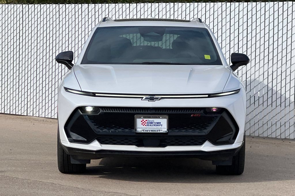 New 2025 Chevrolet Equinox EV RS w/ Convenience Package II AWD/4WD image 6