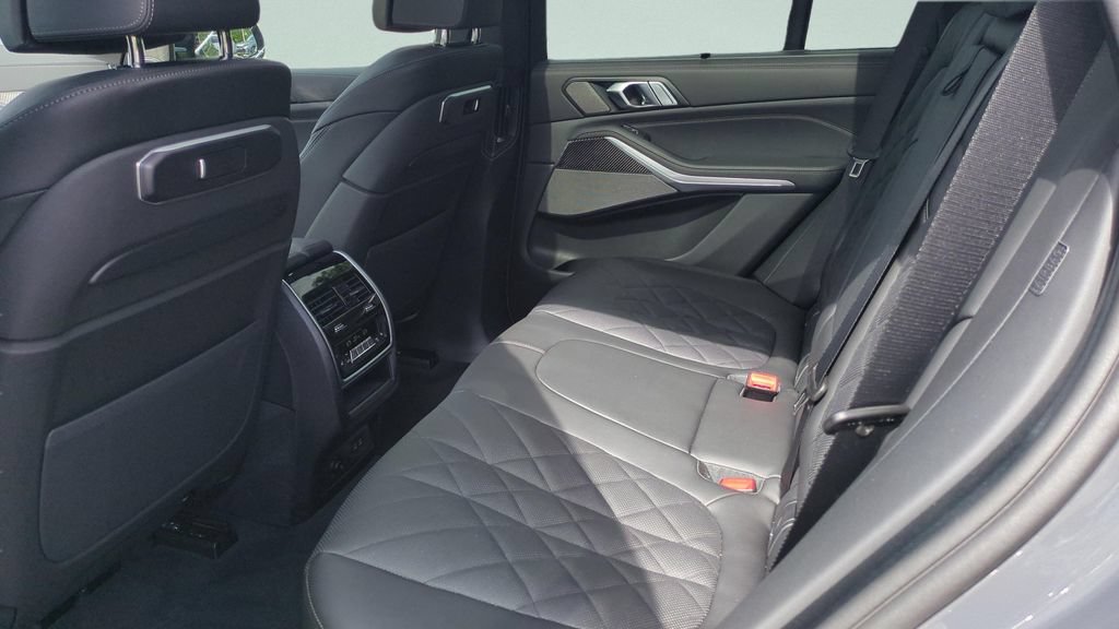 New 2026 BMW X5 M60i AWD/4WD image 12