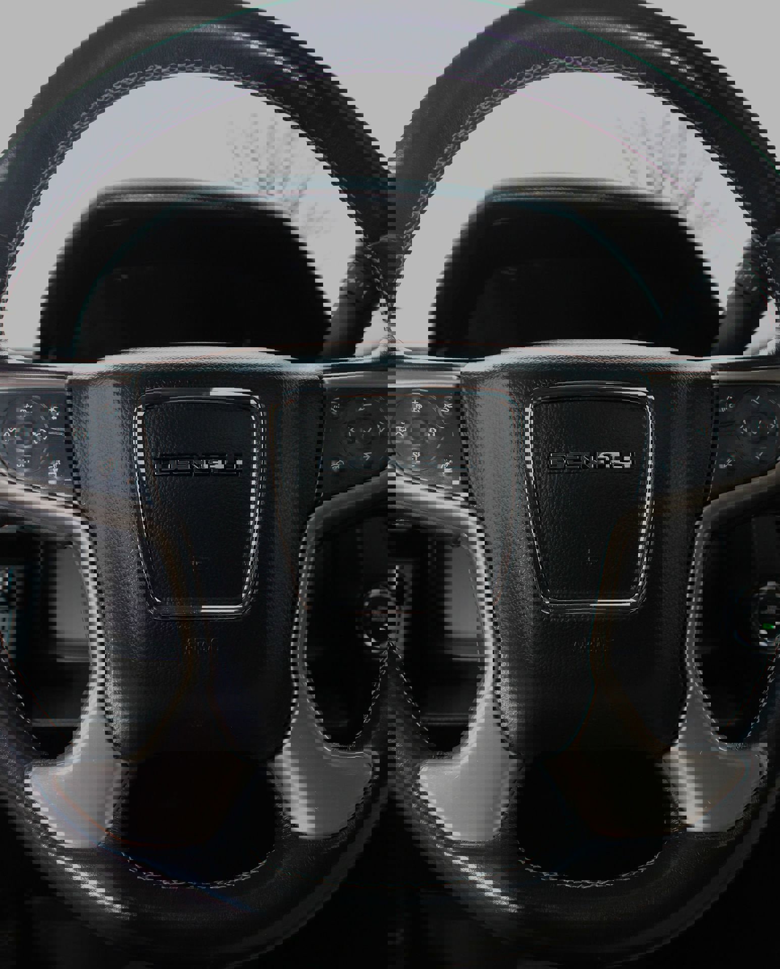 Used 2019 GMC Yukon XL Denali image 22