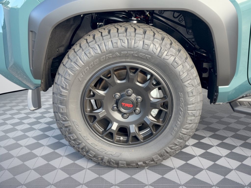 New 2026 Toyota 4Runner TRD Off-Road Premium AWD/4WD image 14