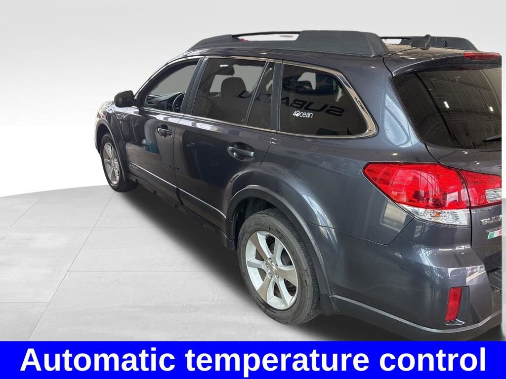 Used 2014 Subaru Outback 2.5i Limited w/ Moonroof Package image 7