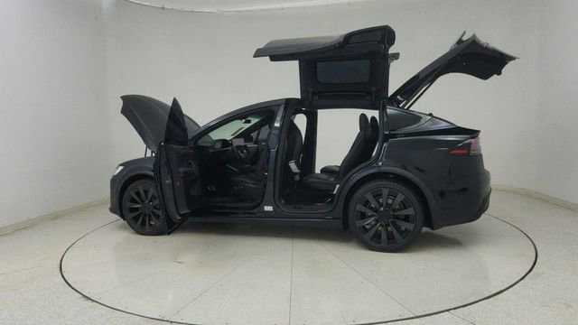 Used 2022 Tesla Model X image 76