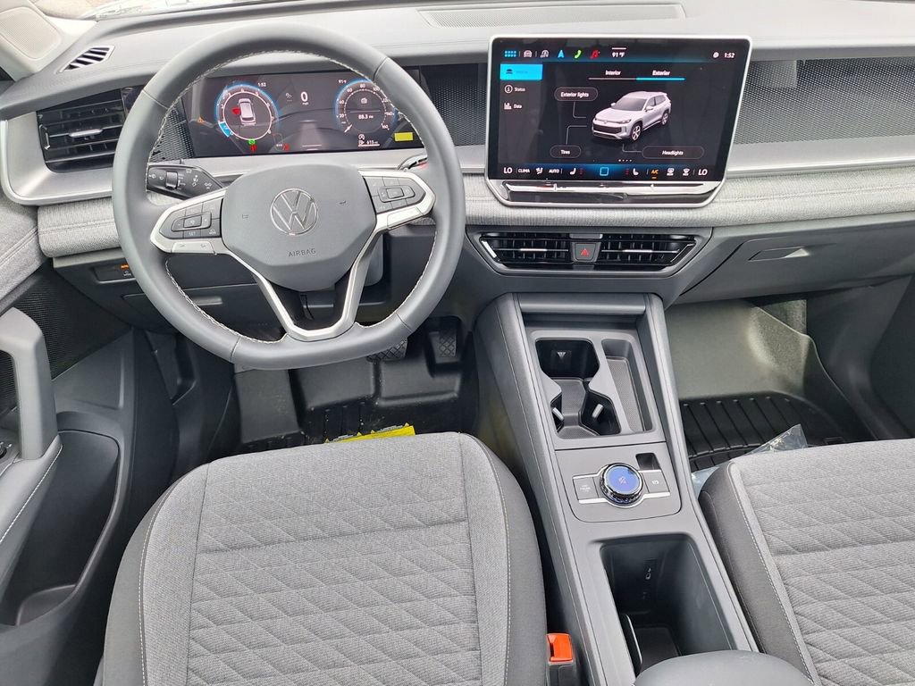 New 2025 Volkswagen Tiguan S image 11