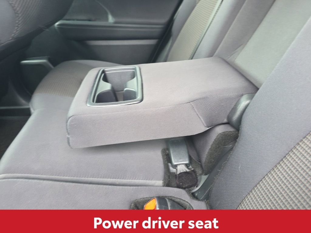 Used 2024 Toyota Highlander LE image 19