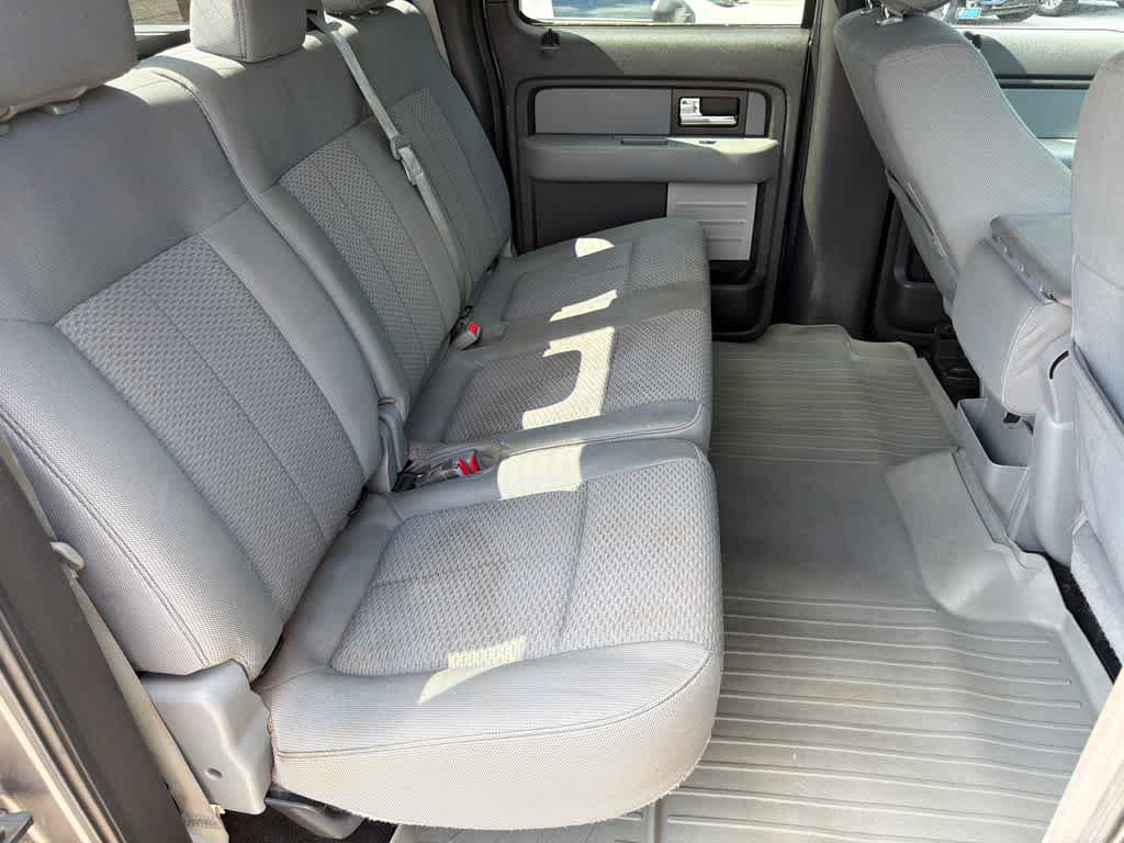 Used 2014 Ford F150 XLT w/ Equipment Group 302A Luxury AWD/4WD image 14