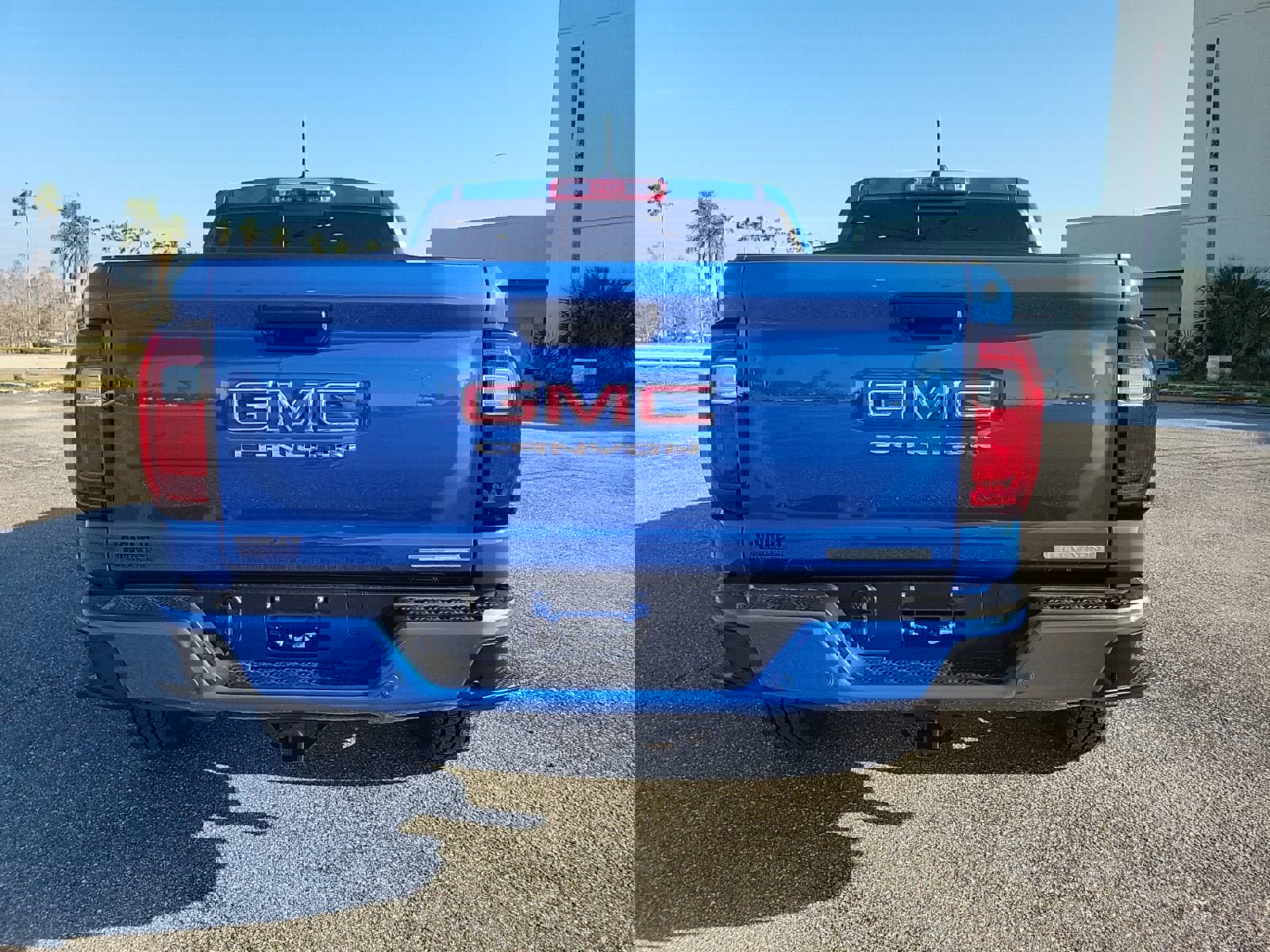 New 2026 GMC Canyon Elevation image 12