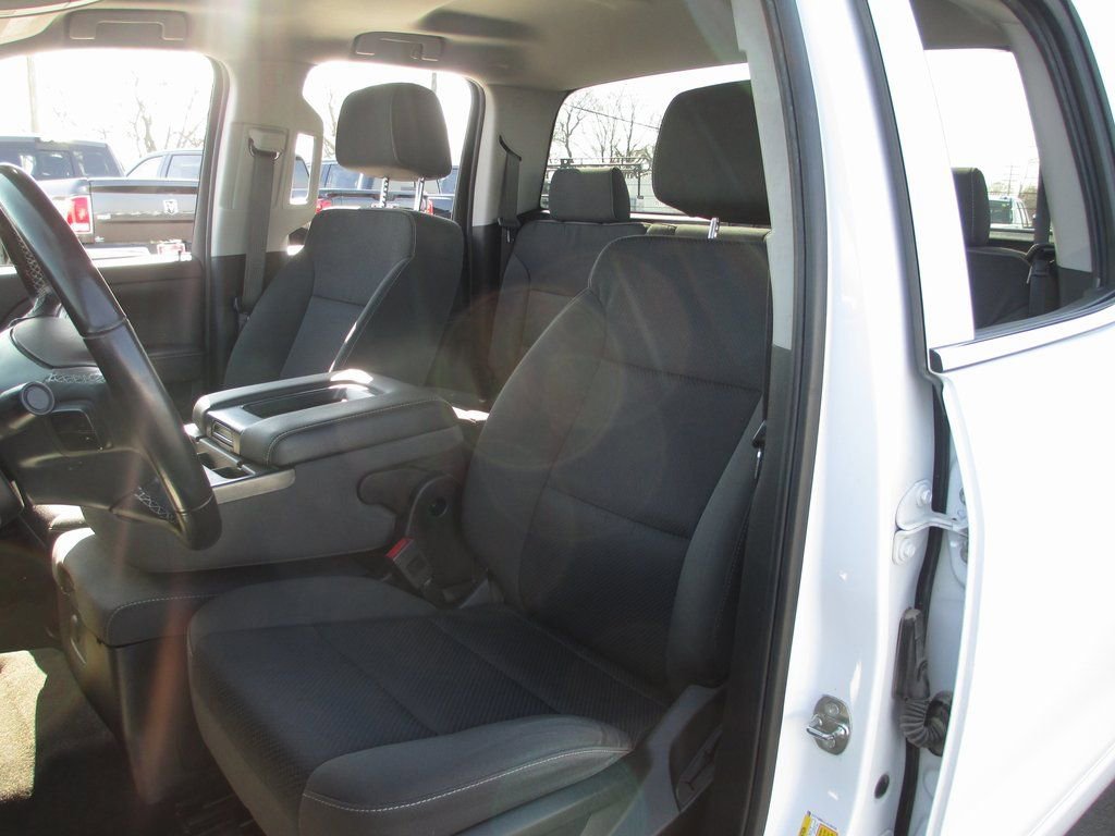 Used 2018 GMC Sierra 1500 SLE w/ SLE Value Package image 17