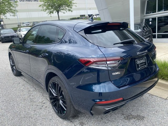 New 2024 Maserati Levante Trofeo image 7