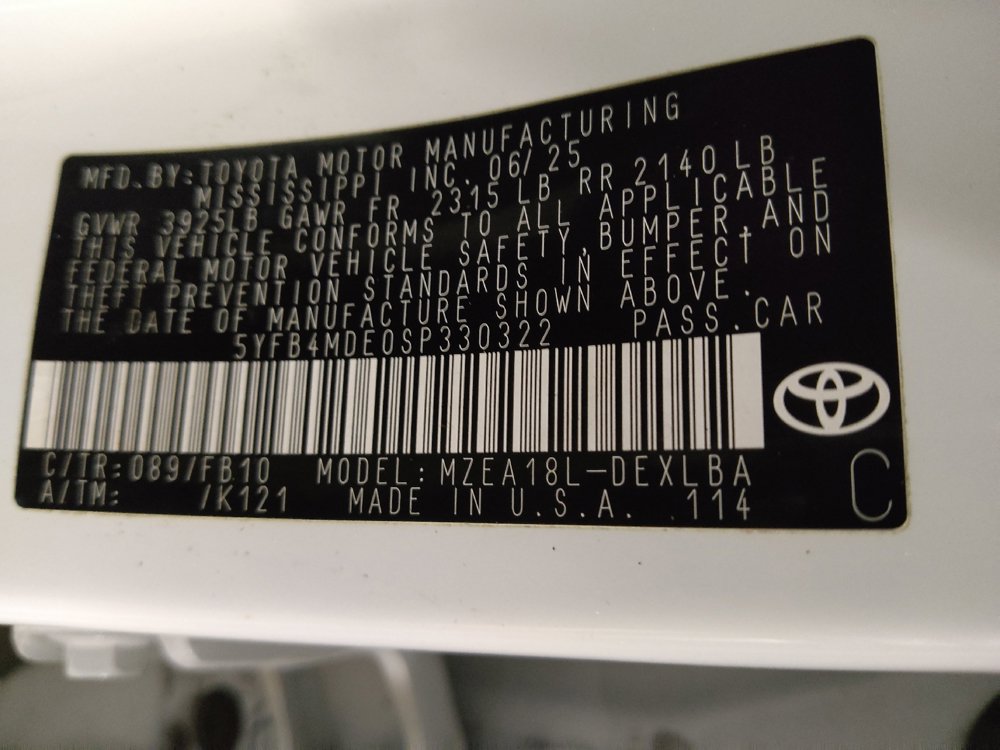 Used 2025 Toyota Corolla LE FWD image 33