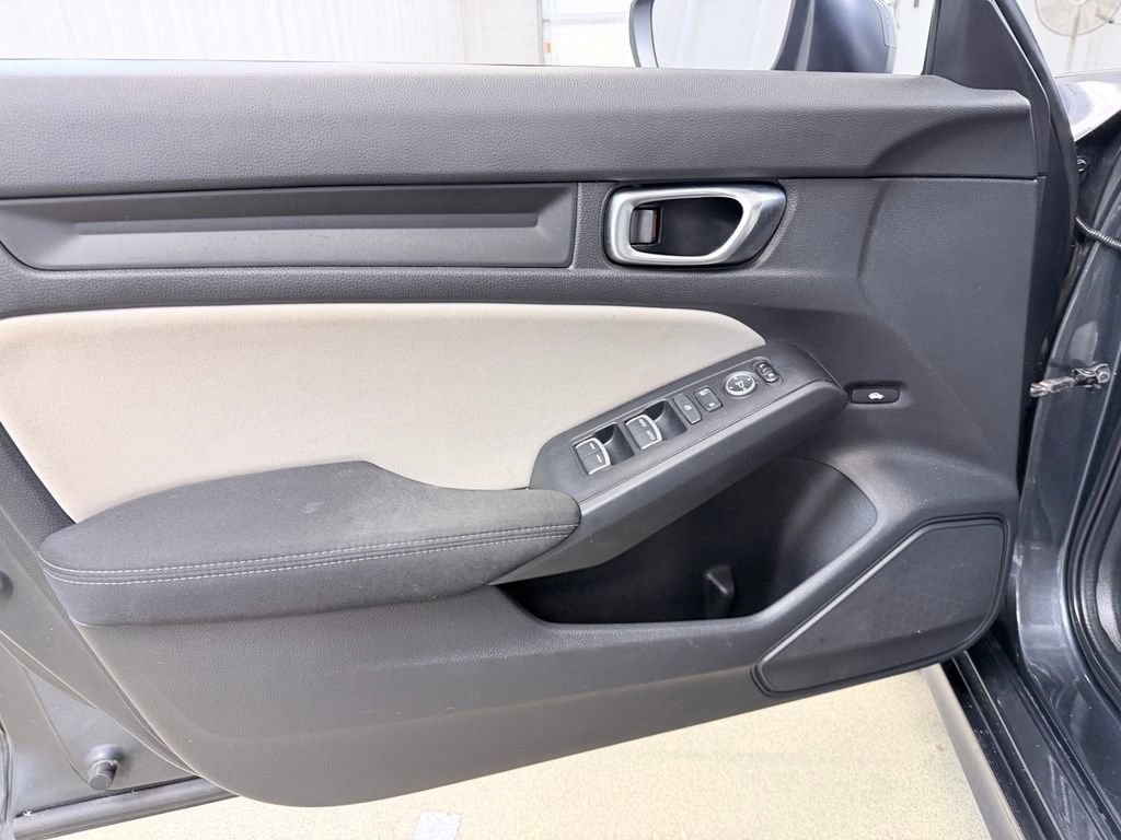 Used 2022 Honda Civic LX image 6