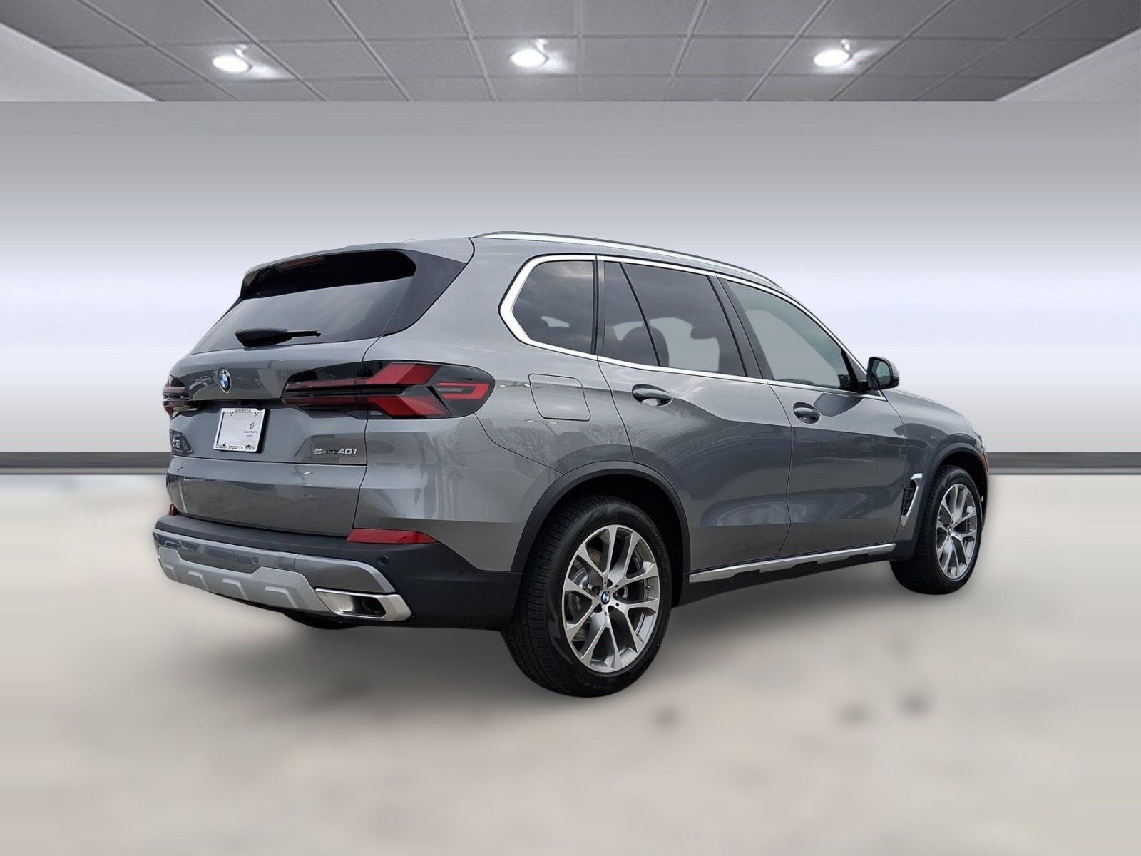 Used 2026 BMW X5 sDrive40i w/ Parking Assistance Package RWD image 8