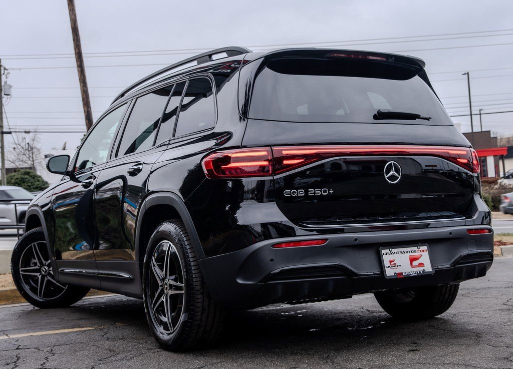 Used 2024 Mercedes-Benz EQB 250+ image 24