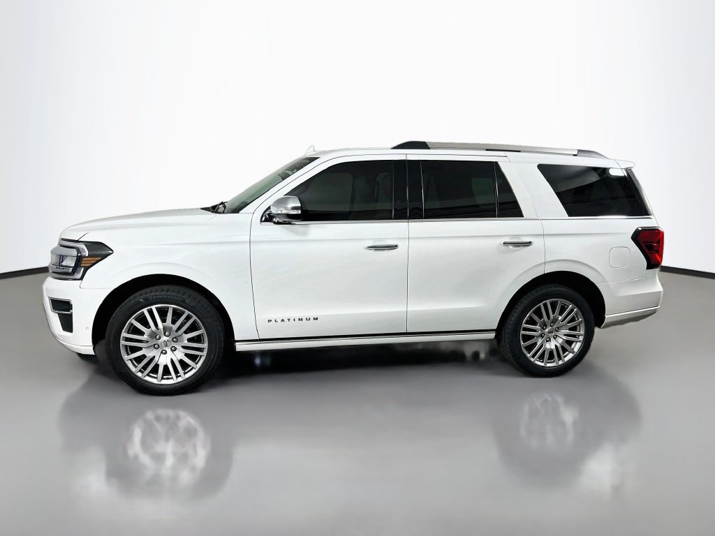 Certified 2024 Ford Expedition Platinum AWD/4WD image 4