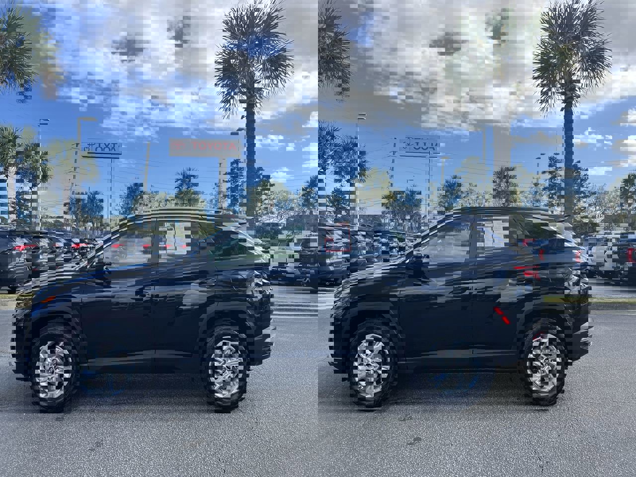 Used 2023 Hyundai Tucson SE image 7