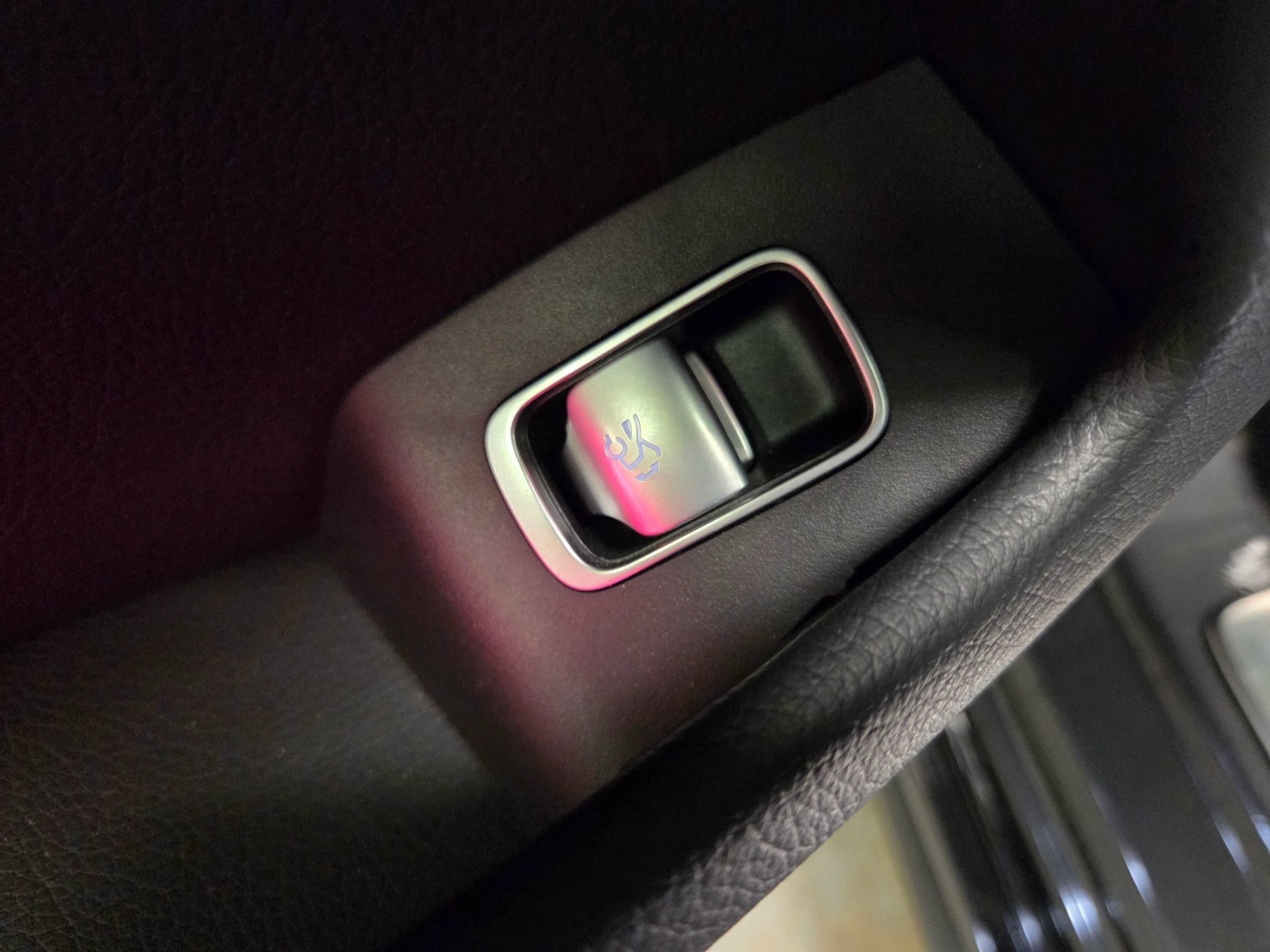Used 2022 Mercedes-Benz EQS 450+ Sedan image 16