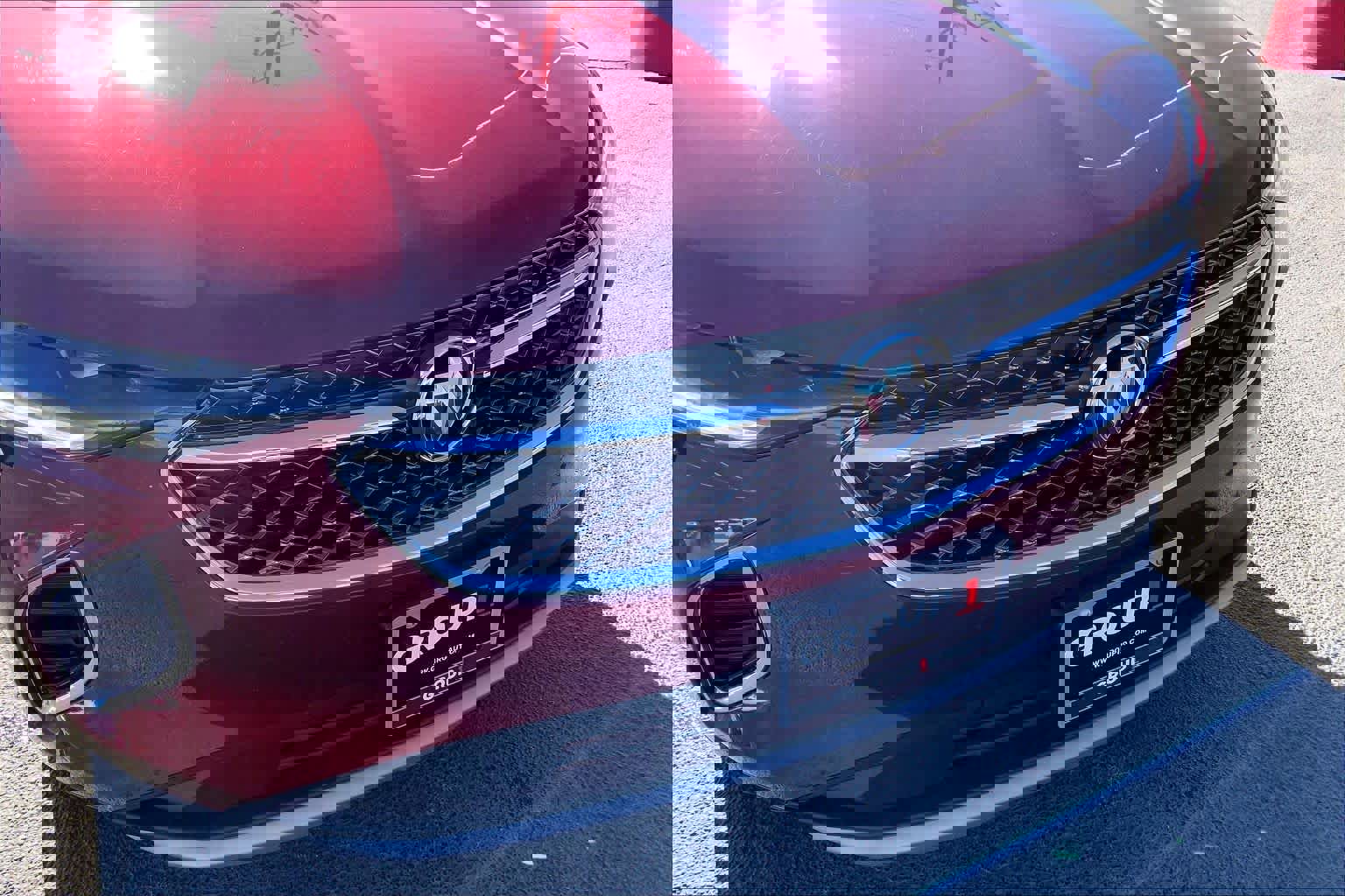 Used 2023 Buick Envision Avenir image 30