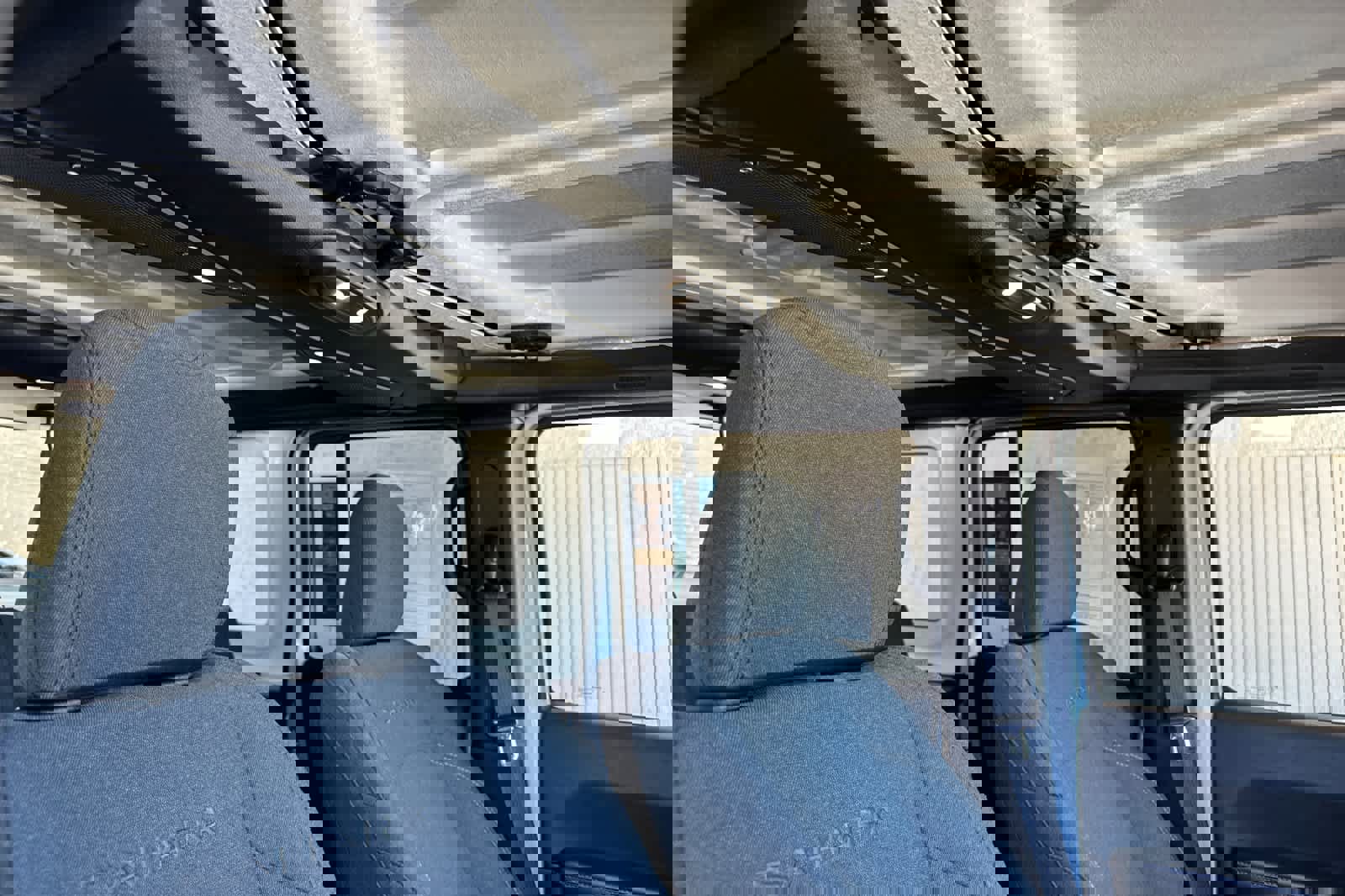 Used 2024 Jeep Wrangler Sahara image 16