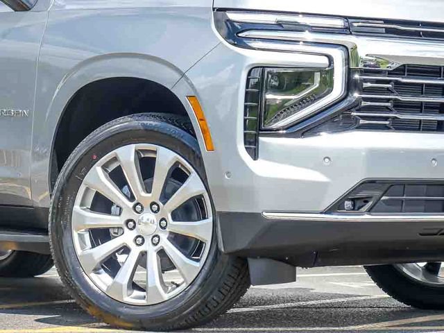 New 2026 Chevrolet Suburban Premier AWD/4WD image 4
