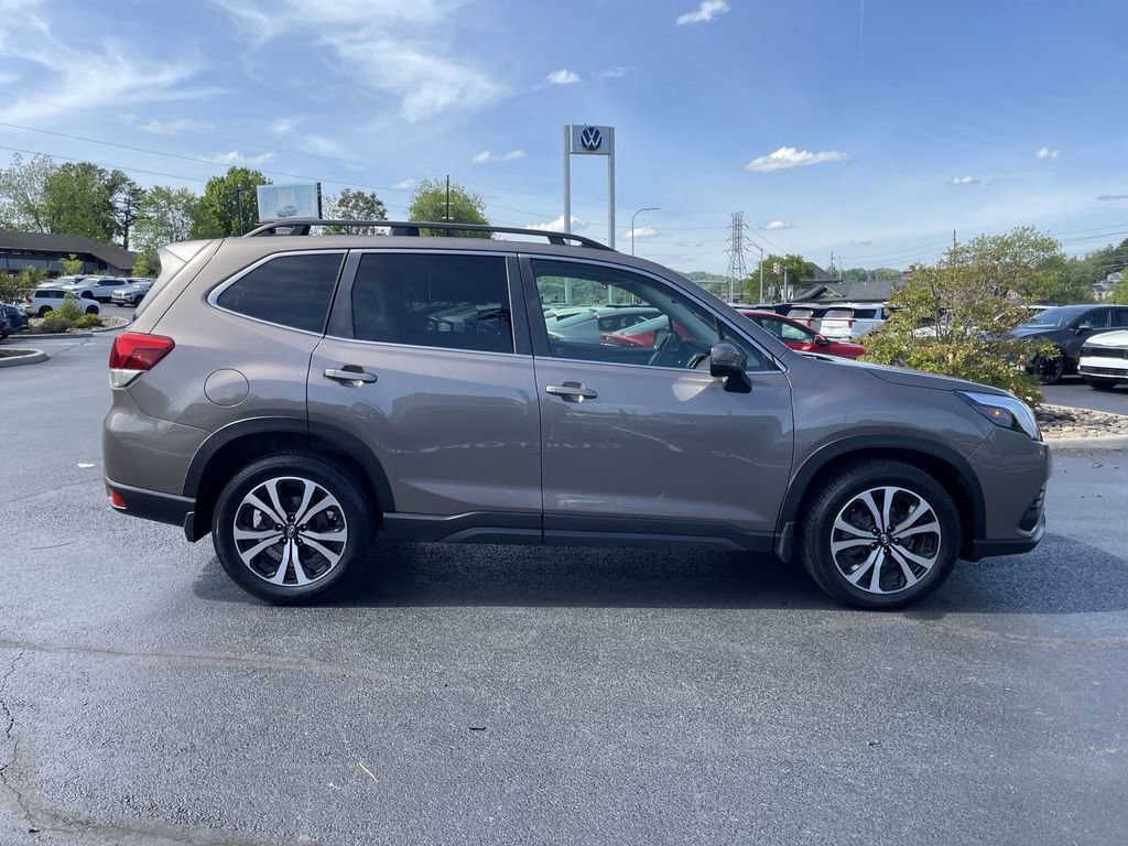 Certified 2022 Subaru Forester Limited w/ Popular Package #2 AWD/4WD image 4