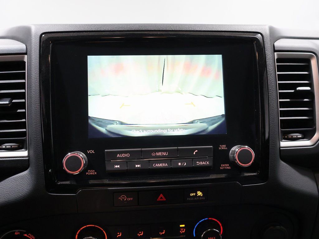 Used 2024 Nissan Frontier SV image 31