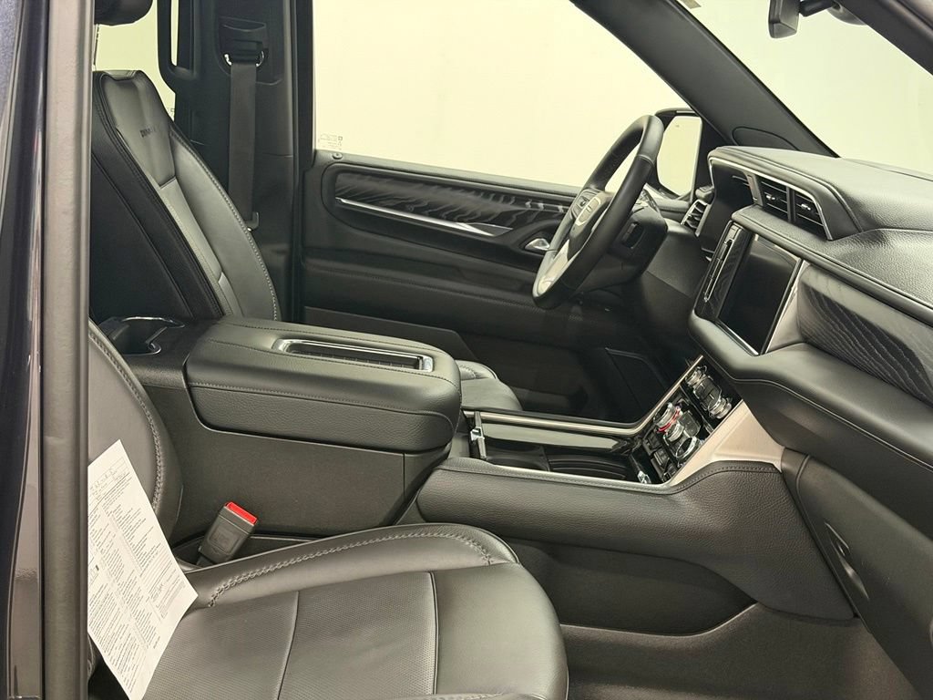 Certified 2023 GMC Yukon XL Denali w/ Max Trailering Package AWD/4WD image 26