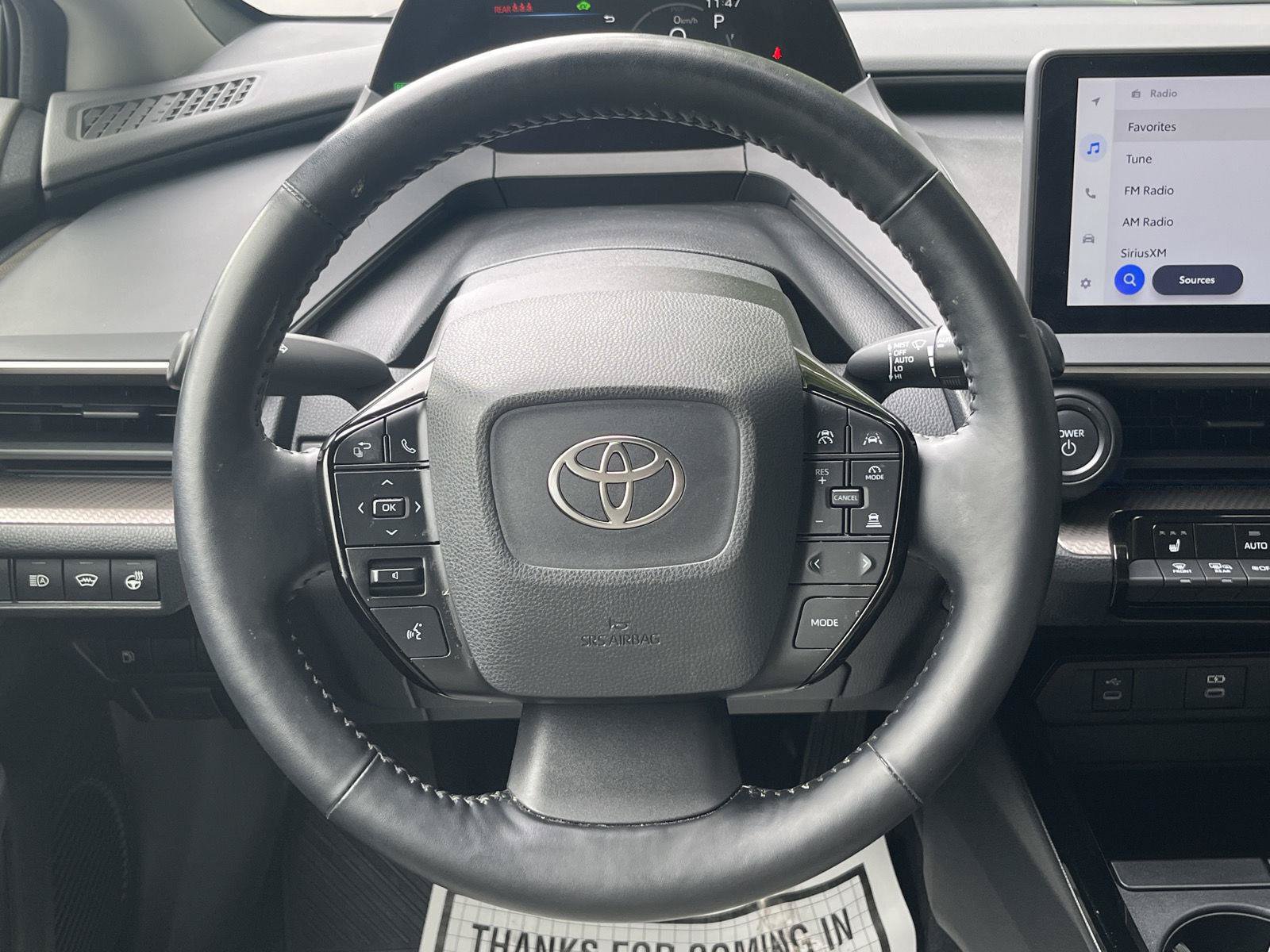 Used 2025 Toyota Prius XLE AWD/4WD image 9