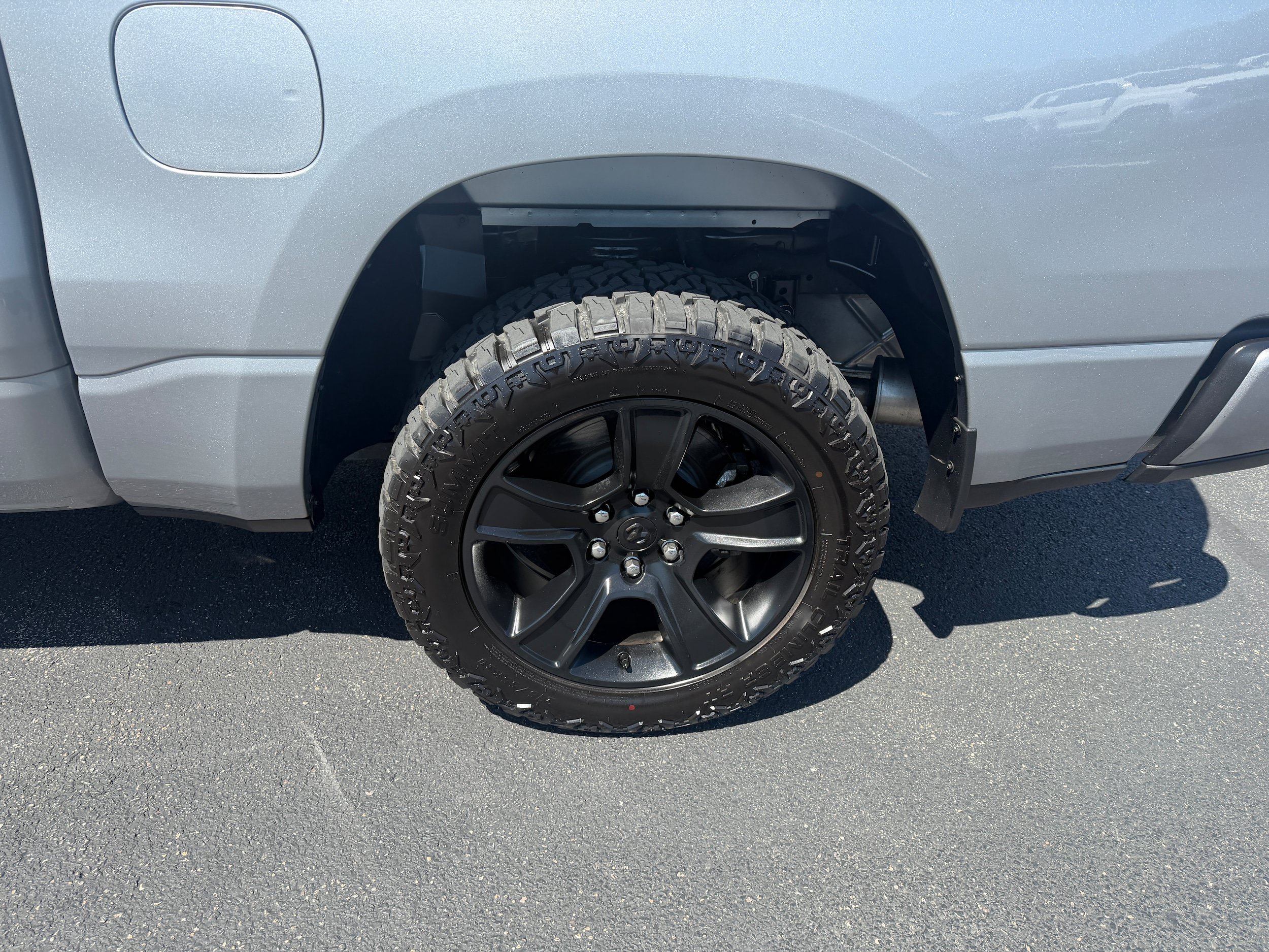 Used 2024 RAM 1500 Big Horn AWD/4WD image 11