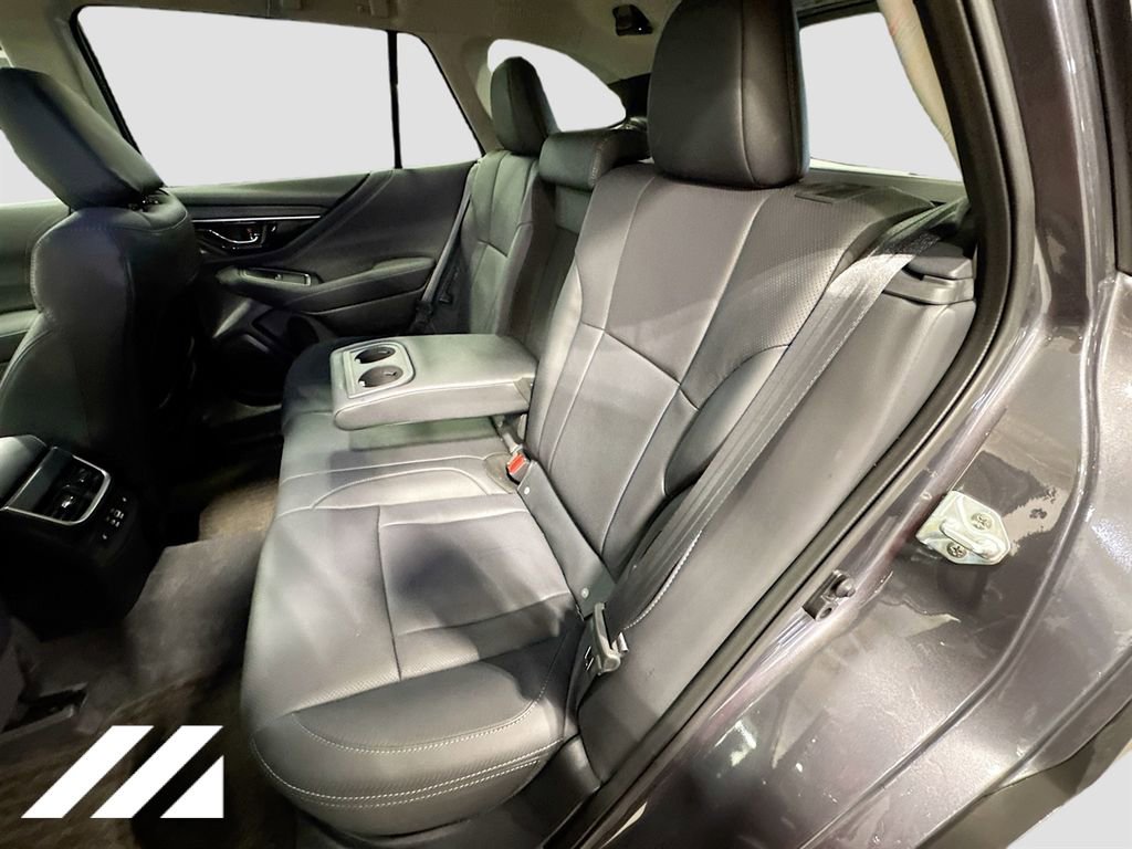 Certified 2025 Subaru Outback Limited image 27