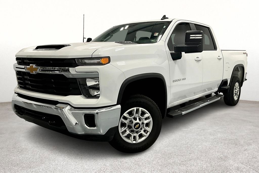 Used 2024 Chevrolet Silverado 2500 LT image 14