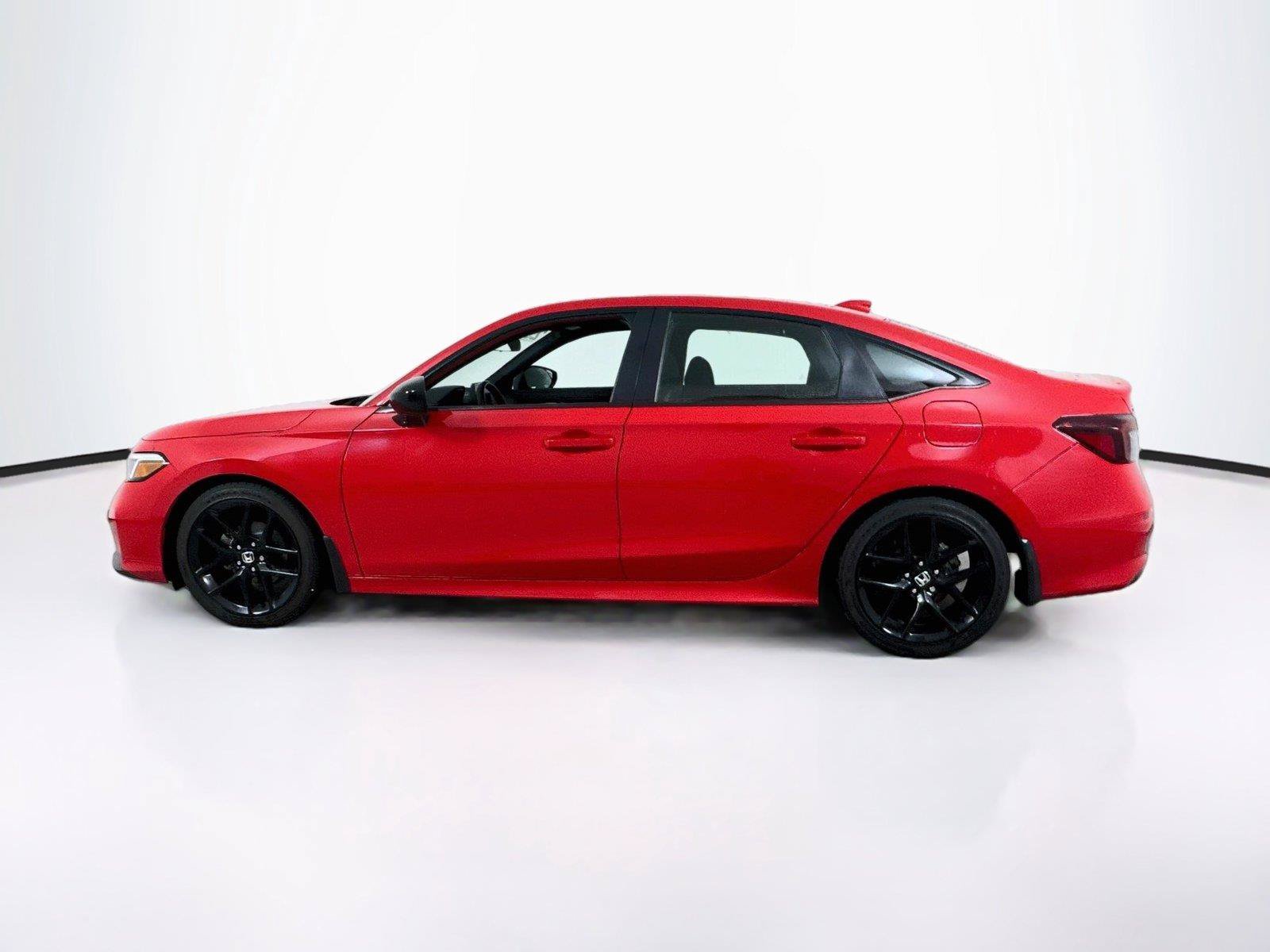 Used 2025 Honda Civic Sport image 3