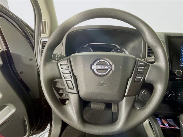 Used 2022 Nissan Frontier SV image 12