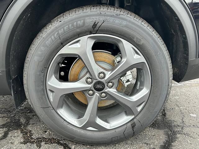 New 2025 Ford Escape ST-Line w/ Tech Pack #1 image 39