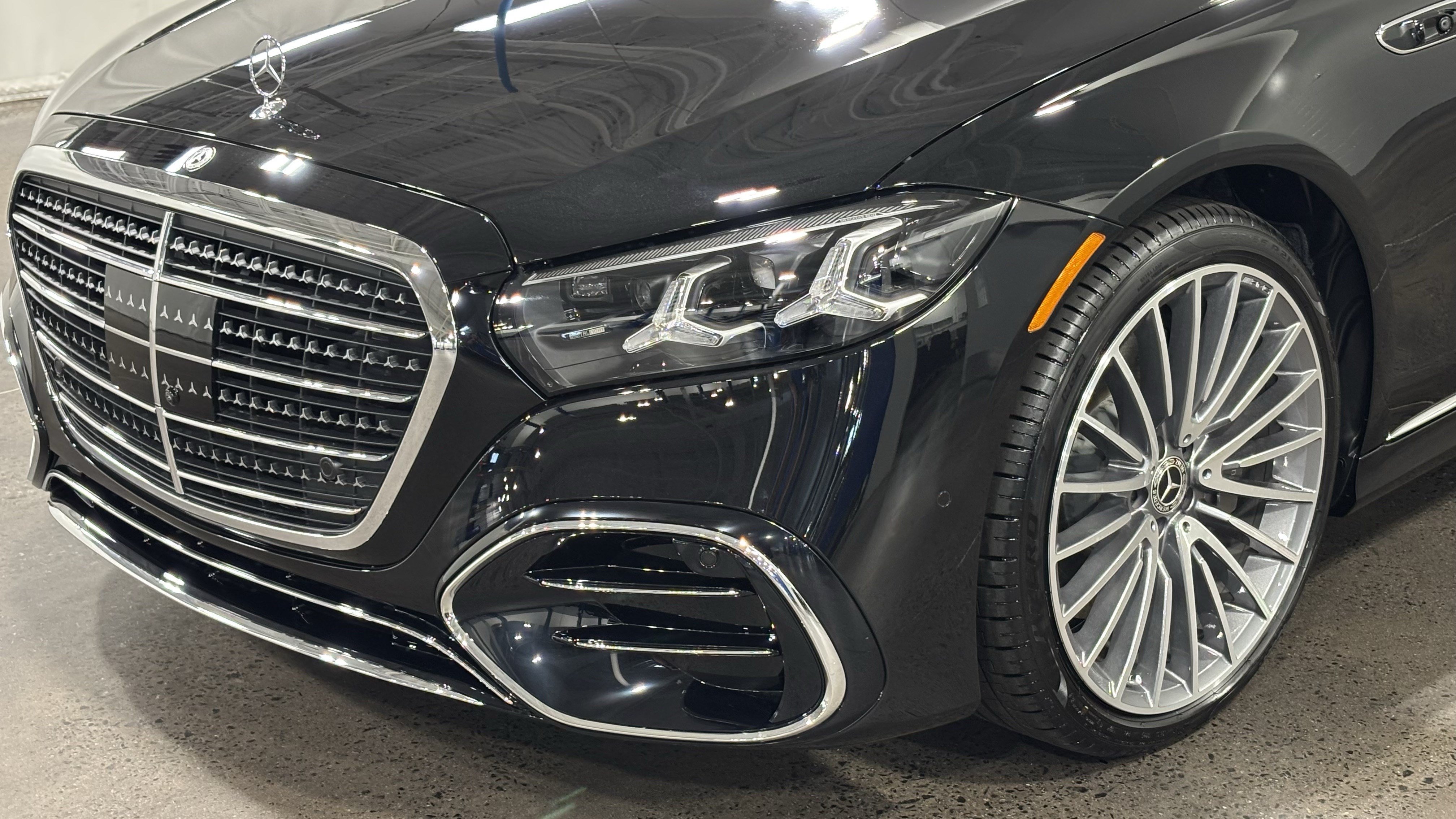 New 2027 Mercedes-Benz S 580 4MATIC Sedan image 8