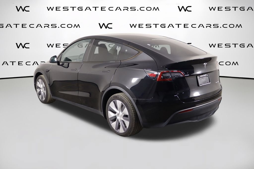 Used 2024 Tesla Model Y Long Range AWD/4WD image 48