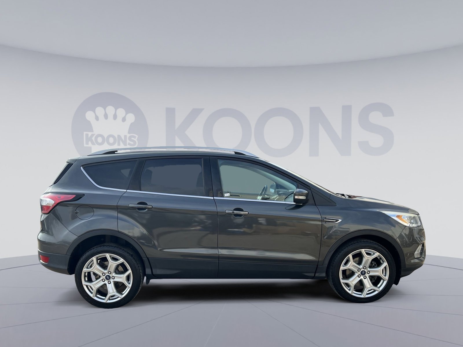 Certified 2017 Ford Escape Titanium image 8