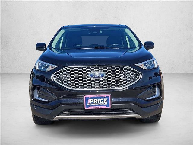 Used 2023 Ford Edge SEL image 2