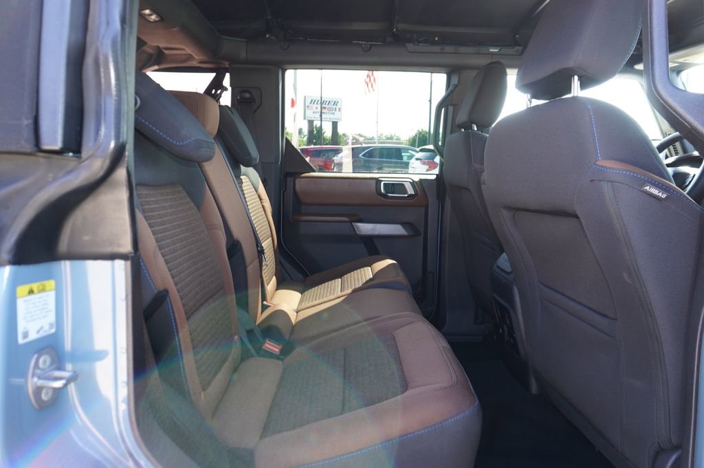 Used 2023 Ford Bronco Outer Banks AWD/4WD image 28