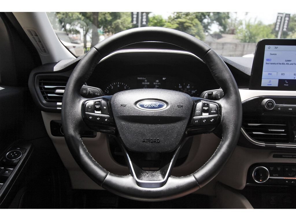 Used 2022 Ford Escape SEL FWD image 14