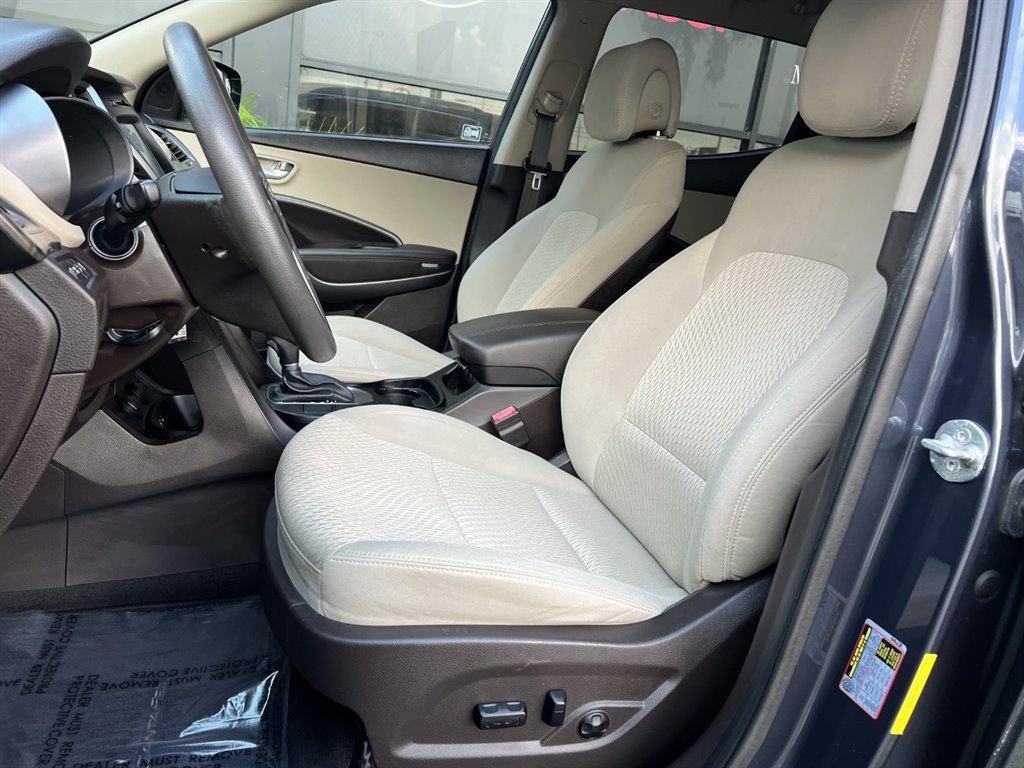 Used 2017 Hyundai Santa Fe Sport FWD image 14