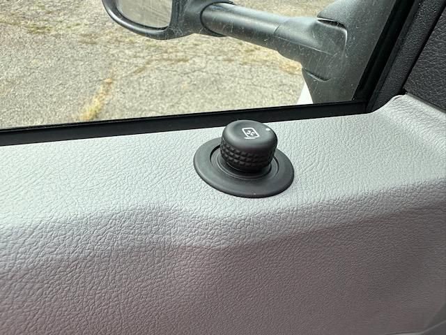 New 2024 Ford E-450 and Econoline 450 Super Duty w/ Power Windows & Locks Group image 29