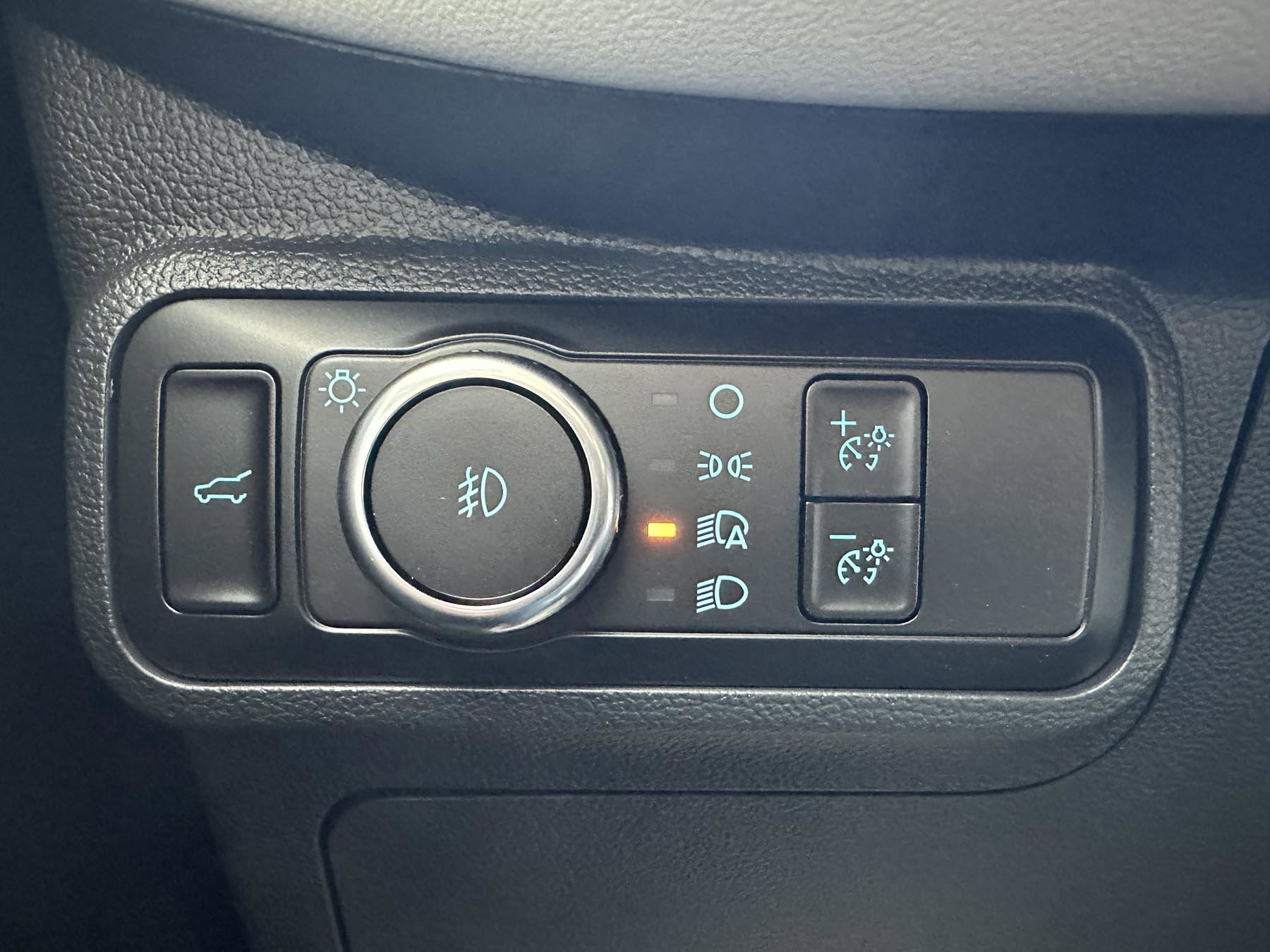 New 2026 Ford Explorer Platinum w/ LUX Leather Package image 29