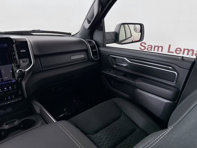 New 2026 RAM 1500 4x4 Crew Cab image 23