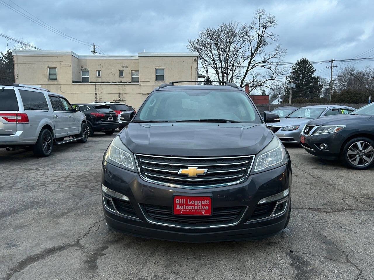 Used 2014 Chevrolet Traverse LT w/ LPO, 'HIT The Road' Package image 3