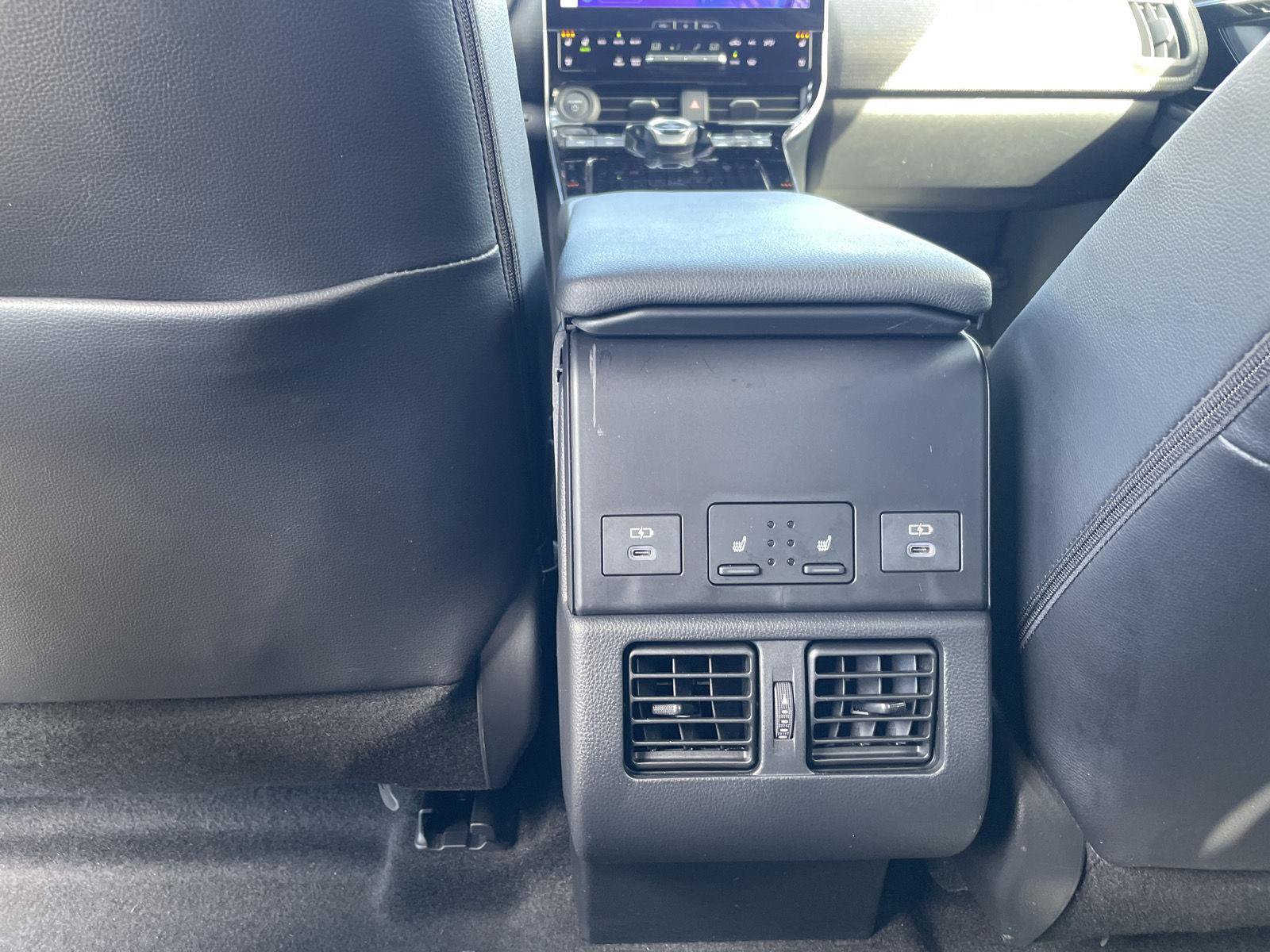 Certified 2023 Subaru Solterra AWD image 22