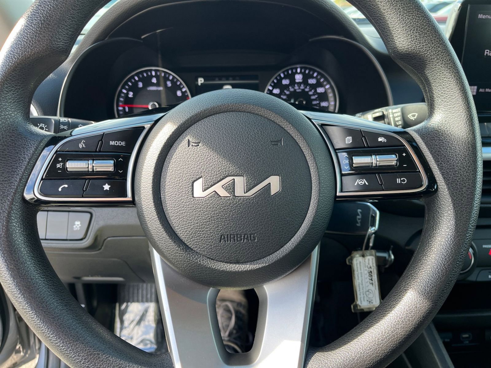 Used 2024 Kia Forte LXS image 28