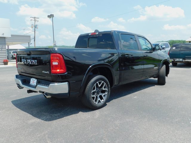 Used 2025 RAM 1500 Laramie image 9