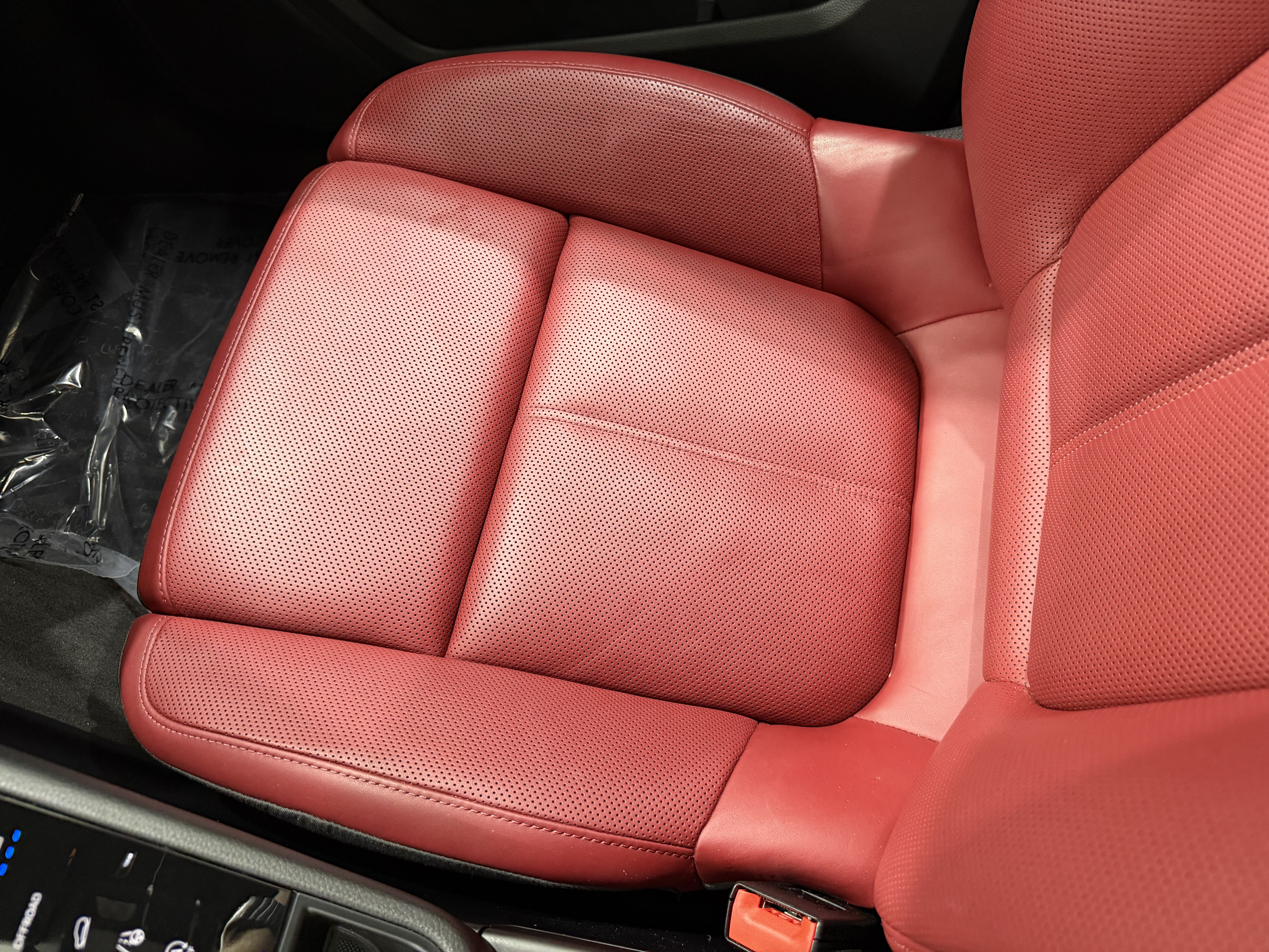 Certified 2023 Porsche Macan GTS AWD/4WD image 60