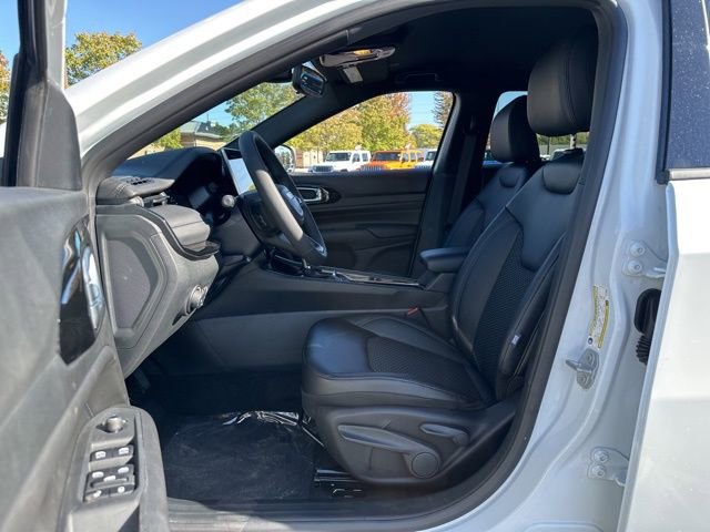 New 2026 Jeep Compass Latitude image 6